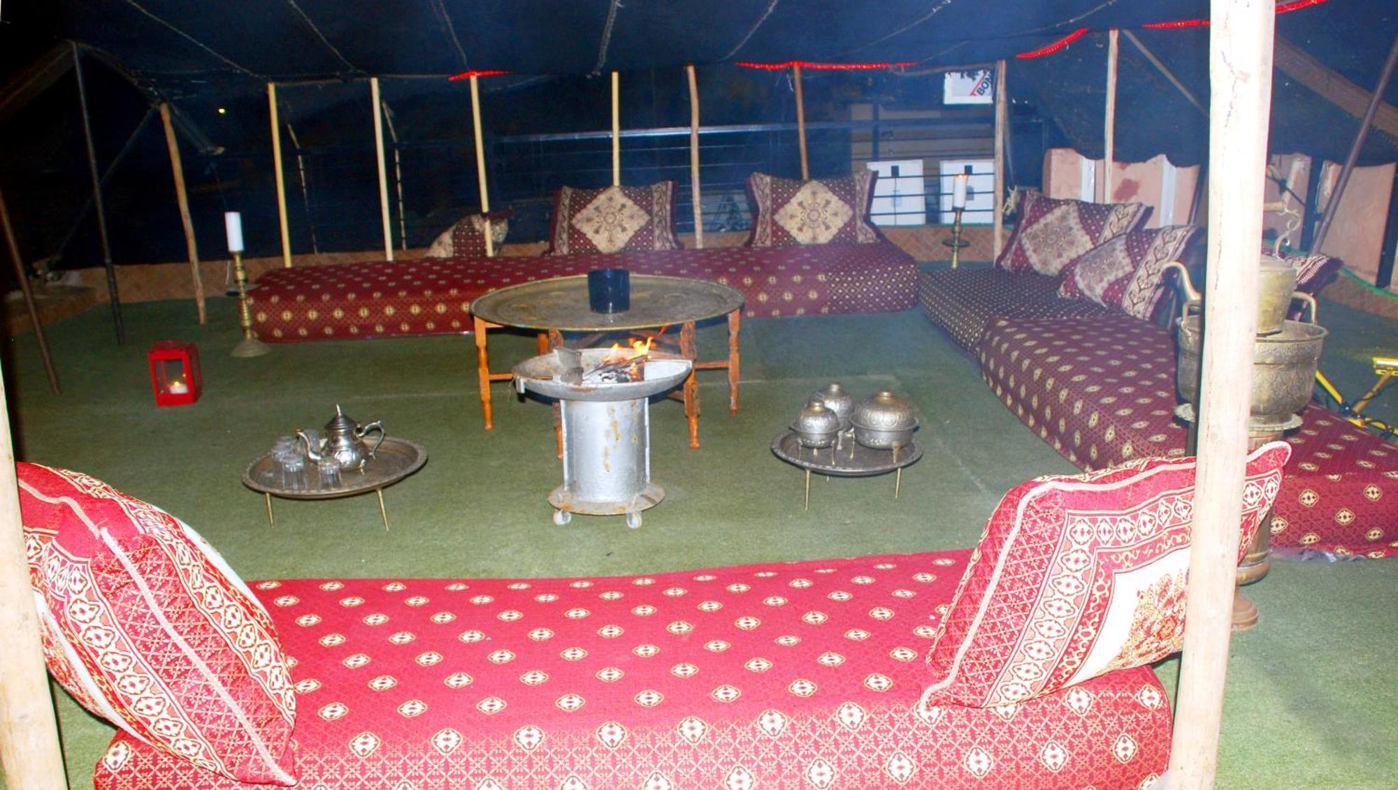 Dar Lghzal Special Offer In Rabat Winner Of Guest Experience 2025 Awards Traditional Sahrawi And Berber Privative Villa With Swimming Pool Jacuzzi Sea View And On Site Restaurant Ideal For Family And Groups In Rabat'S Center No Car Required Exterior photo