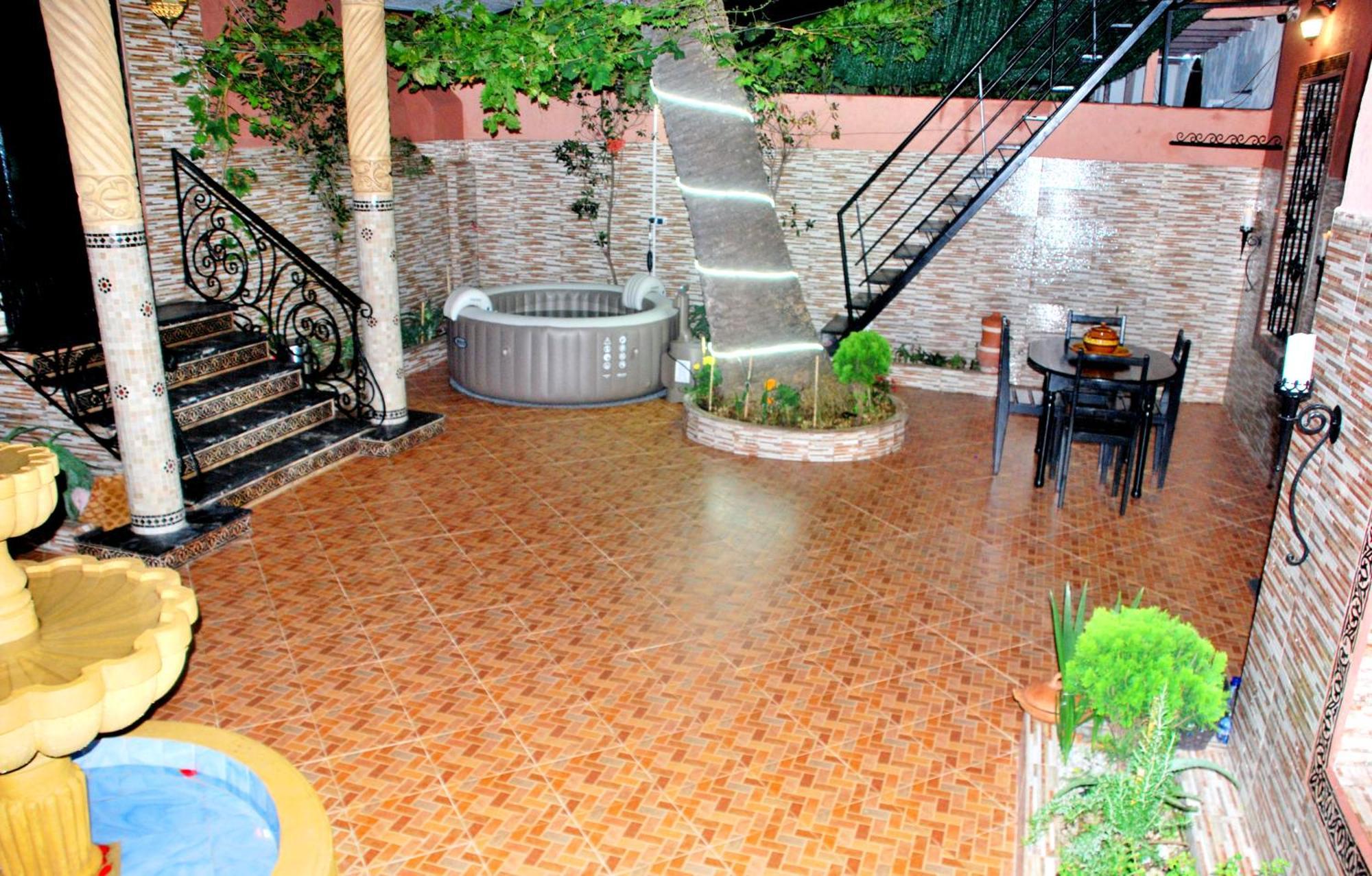 Dar Lghzal Special Offer In Rabat Winner Of Guest Experience 2025 Awards Traditional Sahrawi And Berber Privative Villa With Swimming Pool Jacuzzi Sea View And On Site Restaurant Ideal For Family And Groups In Rabat'S Center No Car Required Exterior photo
