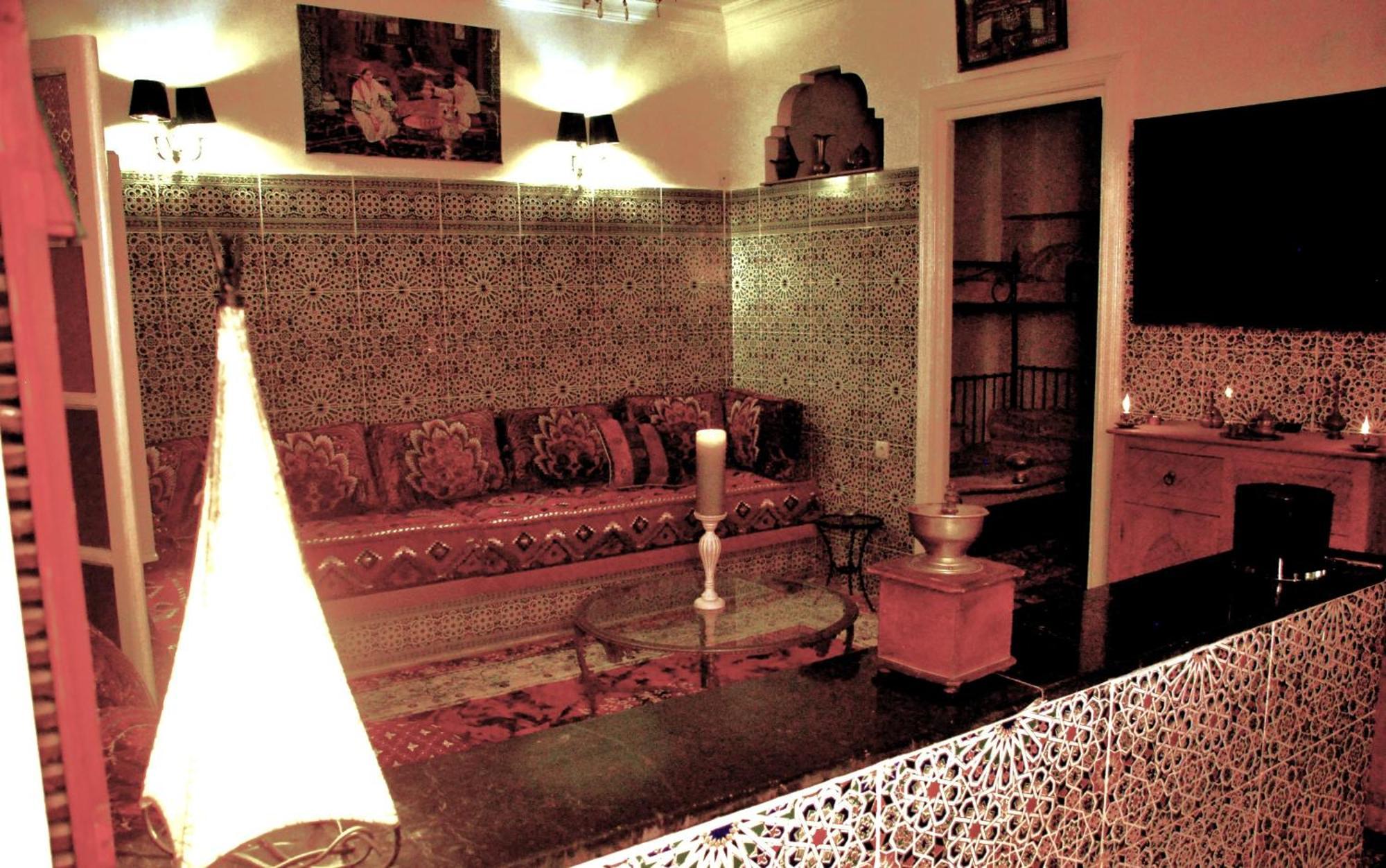 Dar Lghzal Special Offer In Rabat Winner Of Guest Experience 2025 Awards Traditional Sahrawi And Berber Privative Villa With Swimming Pool Jacuzzi Sea View And On Site Restaurant Ideal For Family And Groups In Rabat'S Center No Car Required Exterior photo